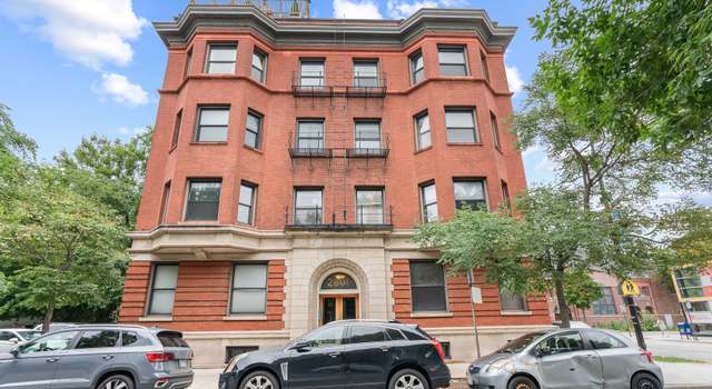 Photo of 2801 N Seminary Ave Unit 3S, Chicago, IL 60657