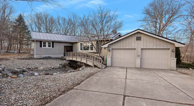 Photo of 14220 Jessica Ct, Bloomington, IL 61705
