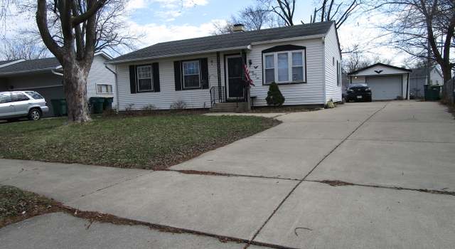 Photo of 2306 Birchwood Ln, Joliet, IL 60435