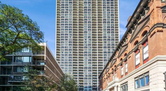 Photo of 1560 N Sandburg Ter #2202, Chicago, IL 60610