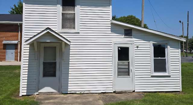 Photo of 101 Vine St, Ludlow, IL 60949
