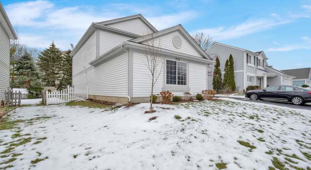 Photo of 1752 Coach Dr, Naperville, IL 60565