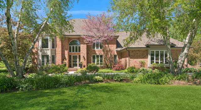 Photo of 5632 Oakwood Cir, Long Grove, IL 60047