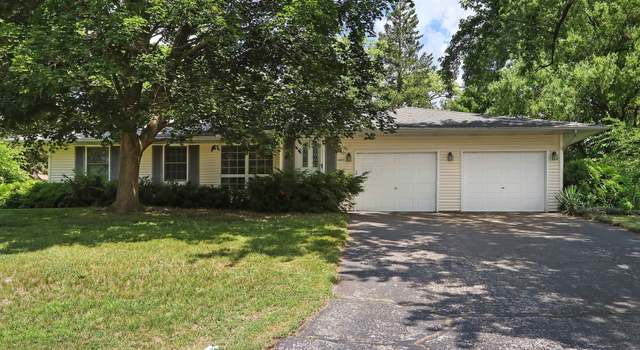 Photo of 3320 W Skyway Dr, Mchenry, IL 60050