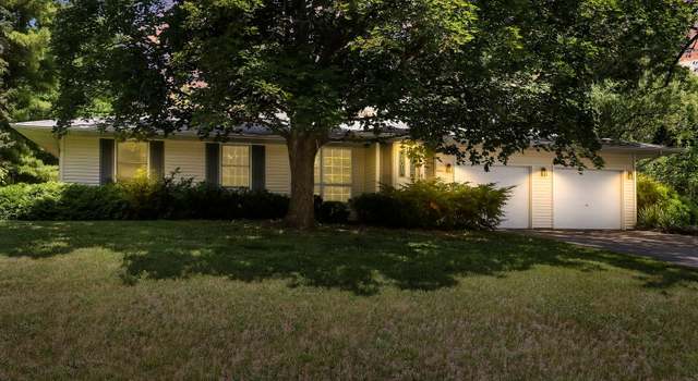 Photo of 3320 W Skyway Dr, Mchenry, IL 60050