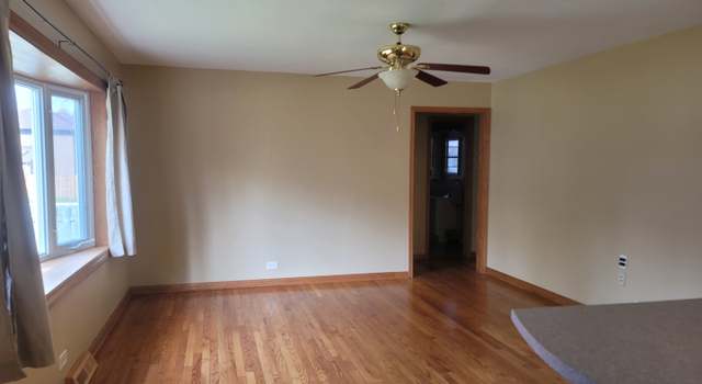 Photo of 1005 Mary Ave, Winthrop Harbor, IL 60096