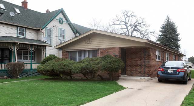 Photo of 11147 S Longwood Dr, Chicago, IL 60643