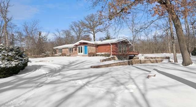 Photo of 8 Big Oak Ln, Riverwoods, IL 60015