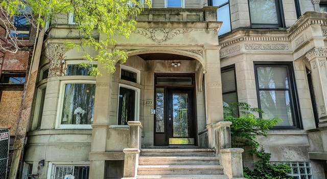 Photo of 833 E Drexel Sq #3, Chicago, IL 60615