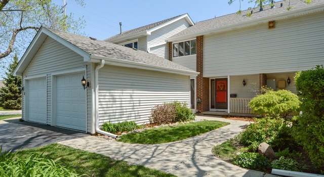 Photo of 4S767 Innisbrook Dr, Naperville, IL 60563