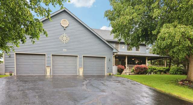 Photo of 304 Fairhaven Dr, Winthrop Harbor, IL 60096