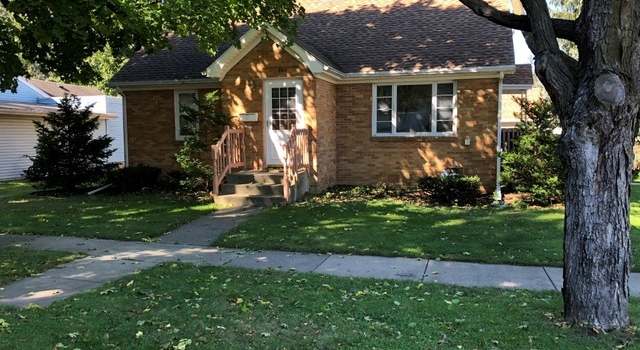 Photo of 303 W Marshall St, Belvidere, IL 61008