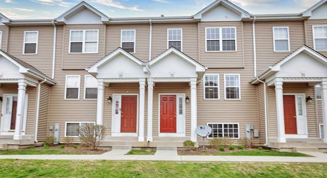 Photo of 131 W Big Horn Dr #131, Hainesville, IL 60030