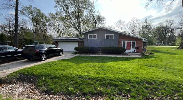 Photo of 3N539 Woodland Ave, West Chicago, IL 60185
