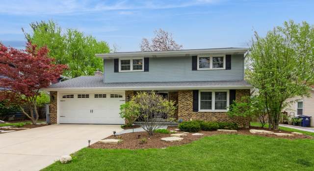 Photo of 1424 Killdeer Dr, Naperville, IL 60565