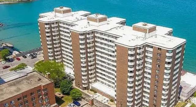 Photo of 7337 S South Shore Dr #216, Chicago, IL 60649