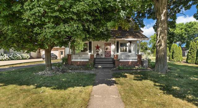 Photo of 501 Walnut St, Mahomet, IL 61853