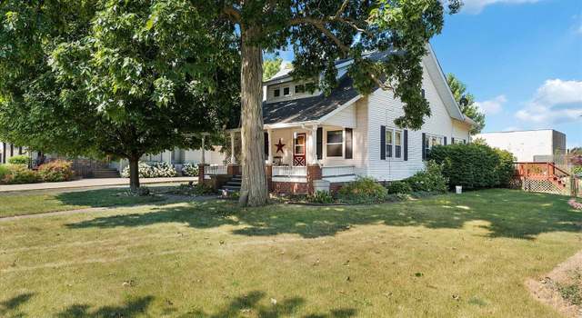 Photo of 501 Walnut St, Mahomet, IL 61853