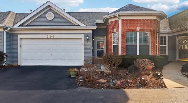 Photo of 21248 Legion Lake Ct, Crest Hill, IL 60403