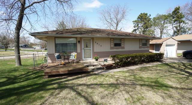 Photo of 3215 Bavarian Ln, Rockford, IL 61109