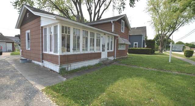 Photo of 9910 Illinois St, Hebron, IL 60034