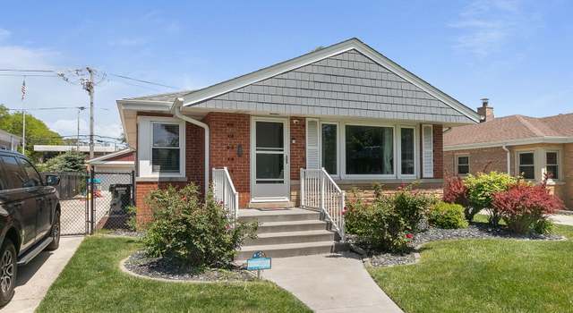 Photo of 3156 W 100th St, Evergreen Park, IL 60805