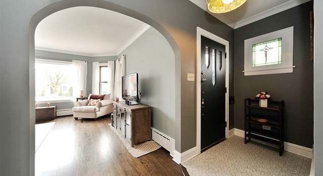 Photo of 6310 W Peterson Ave, Chicago, IL 60646