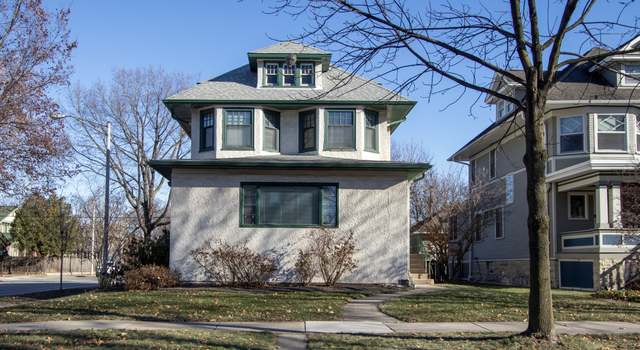 Photo of 700 Gunderson Ave, Oak Park, IL 60304