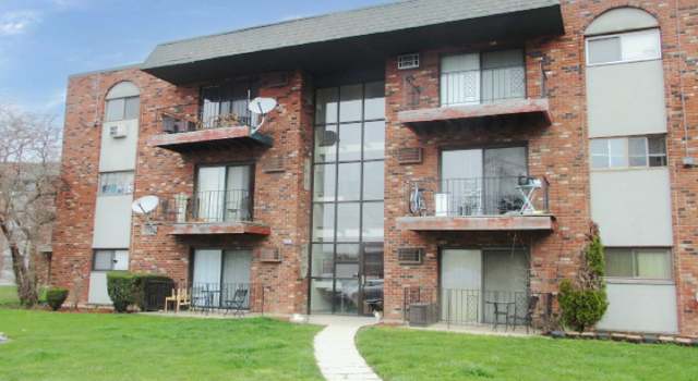 Photo of 13717 S Stewart Ave Unit 17-3W, Riverdale, IL 60827