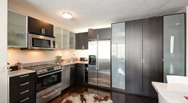 Photo of 21 E CHESTNUT St Unit 15A, Chicago, IL 60611