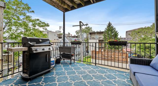 Photo of 911 W Roscoe St #3, Chicago, IL 60657
