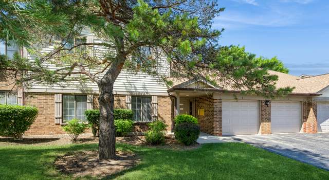 Photo of 1724 W Quail Ct #5, Arlington Heights, IL 60004