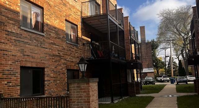 Photo of 1915 W Granville Ave #302, Chicago, IL 60660