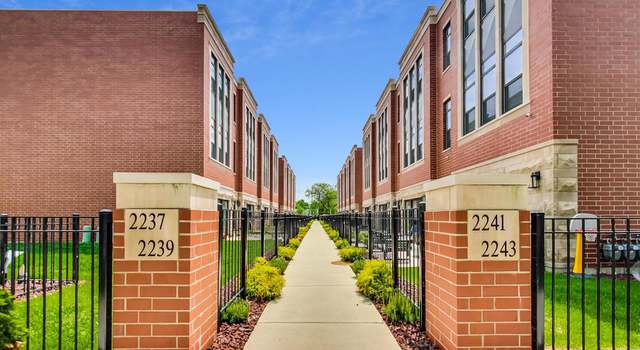 Photo of 2241 W Coulter St #3, Chicago, IL 60608