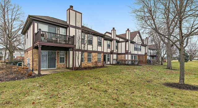 Photo of 281 E Fabish Dr, Buffalo Grove, IL 60089