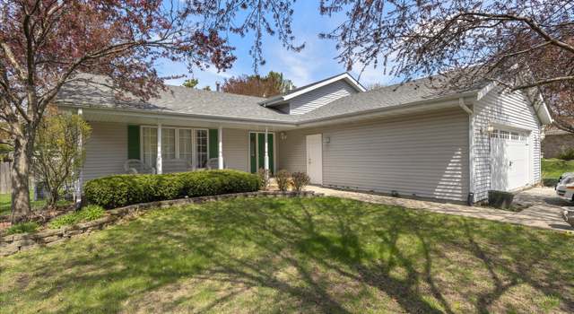 Photo of 6662 Thomas Pkwy, Rockford, IL 61114