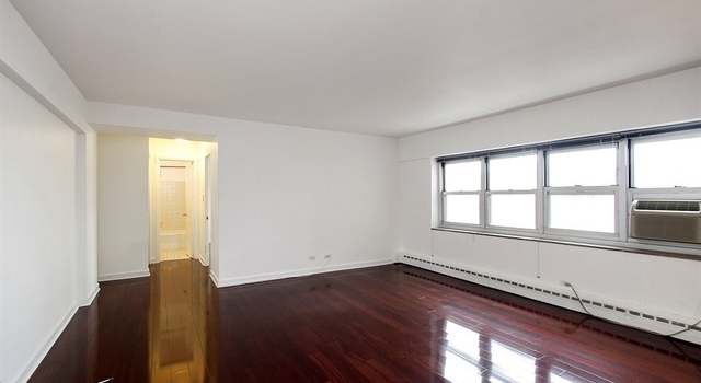 Photo of 4960 N Marine Dr #711, Chicago, IL 60640
