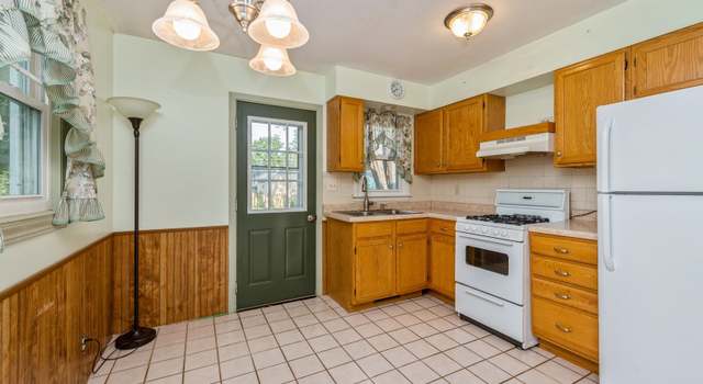 Photo of 5407 W Lake Shore Dr, Oakwood Hills, IL 60013