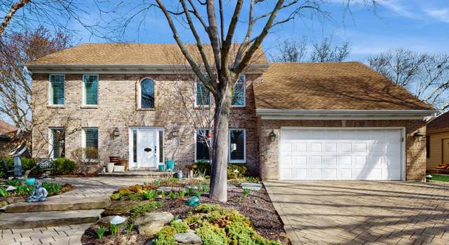 Photo of 227 Arlington Ave, Naperville, IL 60565