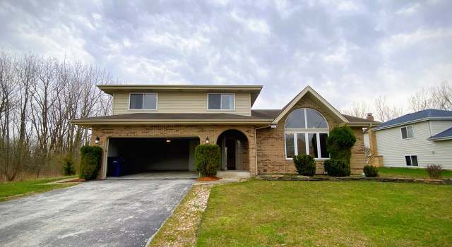 Photo of 5811 Kathryn Ln, Matteson, IL 60443