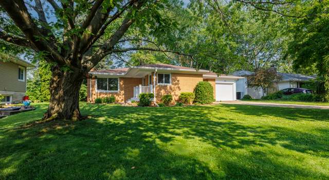 Photo of 103 N Adelaide St, Normal, IL 61761