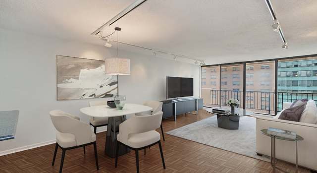 Photo of 3150 N Sheridan Rd Unit 21A, Chicago, IL 60657