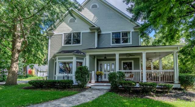 Photo of 215 N River Rd, Fox River Grove, IL 60021