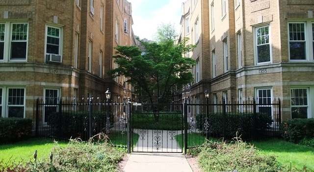 Photo of 1355 W GREENLEAF Ave Unit 1J, Chicago, IL 60626