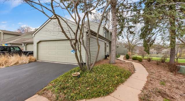 Photo of 904 N Shoreline Rd #925, Lake Barrington, IL 60010