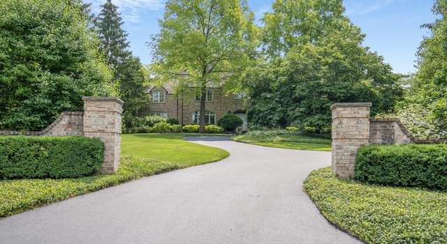 Photo of 475 Red Fox Ln, Lake Forest, IL 60045