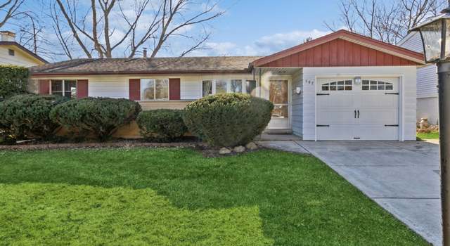 Photo of 587 Maple Dr, Buffalo Grove, IL 60089