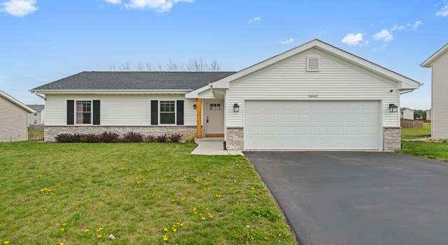 Photo of 3842 Scarlet Oak Dr, Rockford, IL 61109