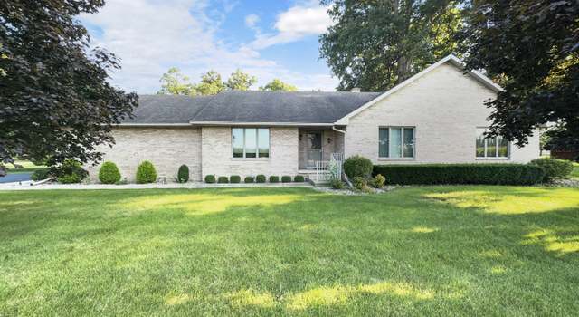 Photo of 1723 Mayapple Pl, Watseka, IL 60970
