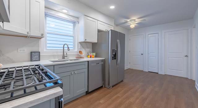 Photo of 4634 N Hamlin Ave, Chicago, IL 60625